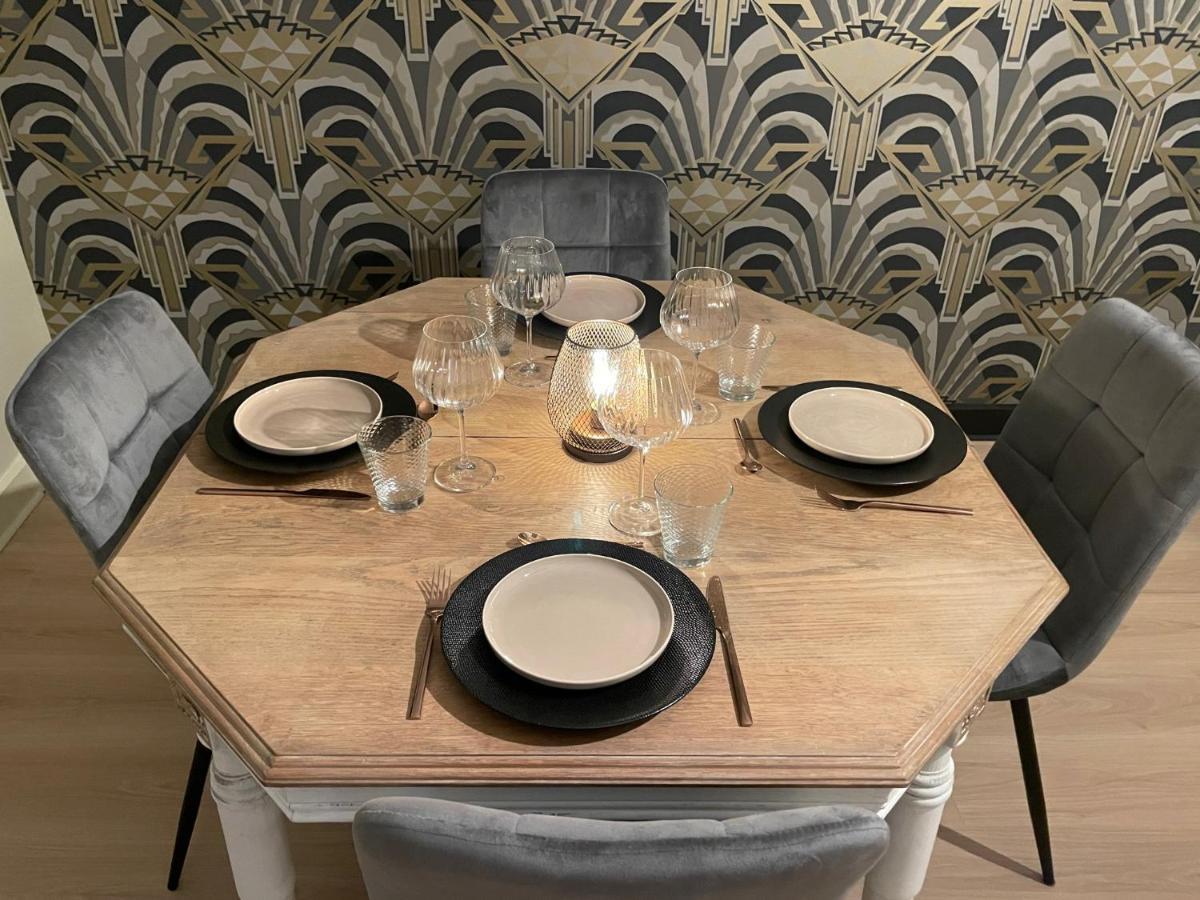 Appartement De Charme Au Pied De La Basilique Saint Remi Reims Zewnętrze zdjęcie